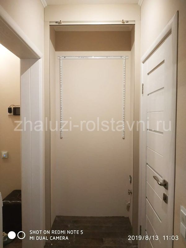 Межкомнатные рольставни в квартире